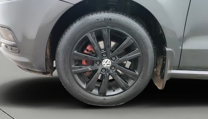 2016 Volkswagen Polo GT TSI AT, Petrol, Automatic, 1,04,392 km, Left Front Wheel