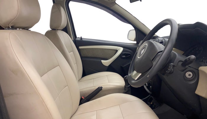 2014 Renault Duster 85 PS RXL DIESEL (OPT), Diesel, Manual, 1,26,494 km, Right Side Front Door Cabin