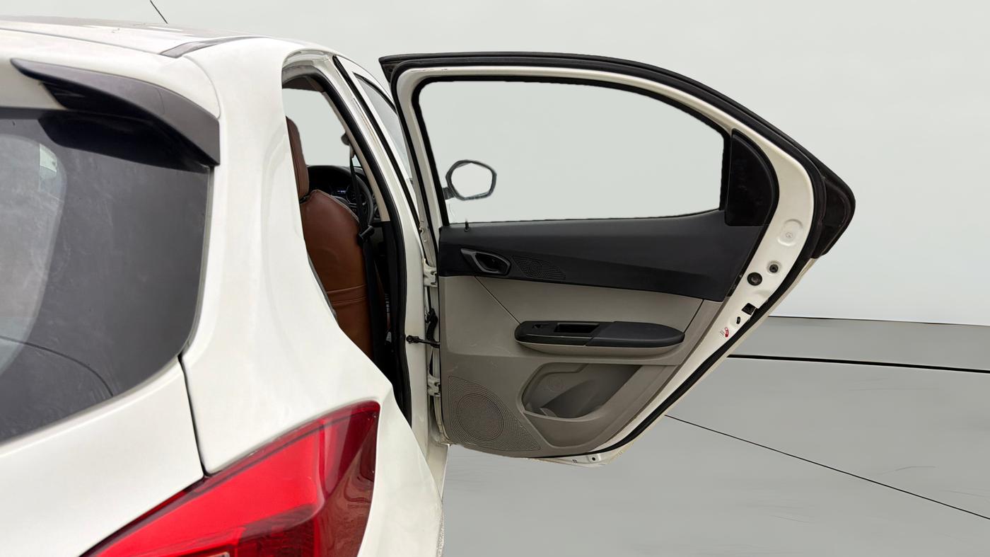 2019 Tata Tiago XZ PETROL, Petrol, Manual, 96,977 km, RHS Rear Door