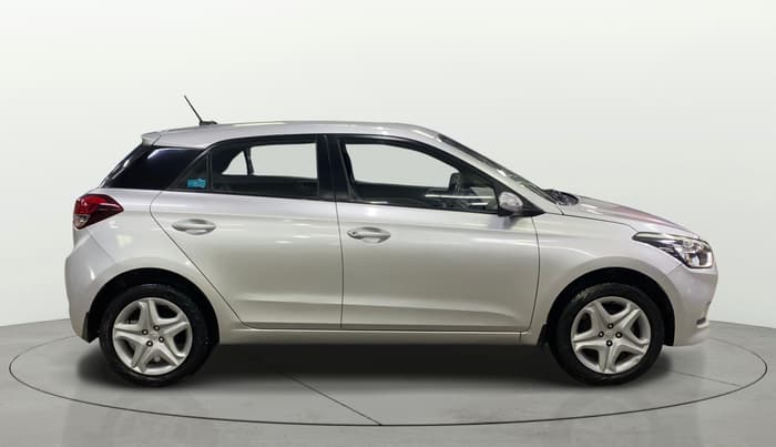 2017 Hyundai Elite i20 ASTA 1.2, Petrol, Manual, 62,134 km, Right Side View