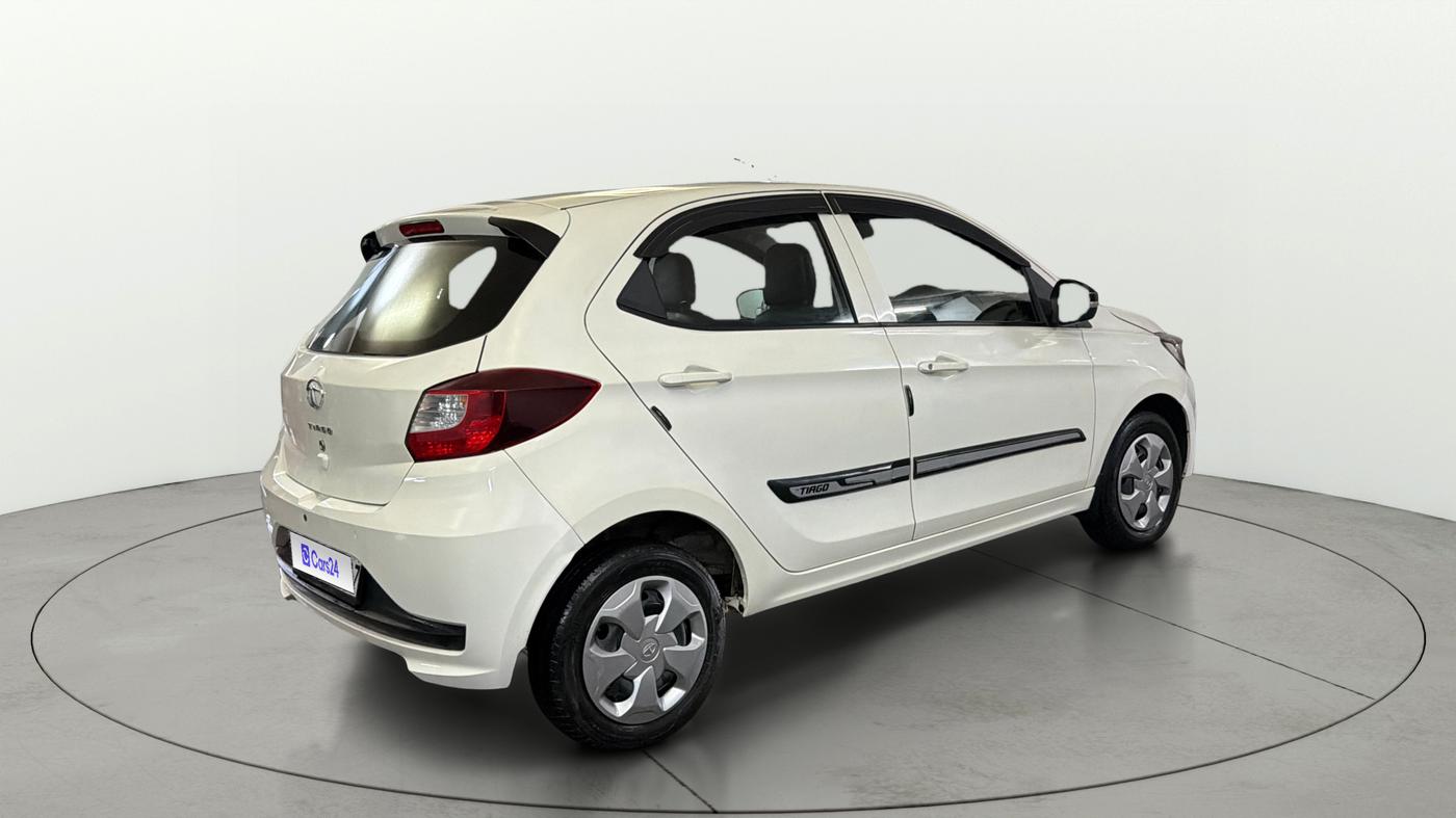 2023 Tata Tiago XT (O) PETROL, Petrol, Manual, 20,901 km, Right Back Diagonal