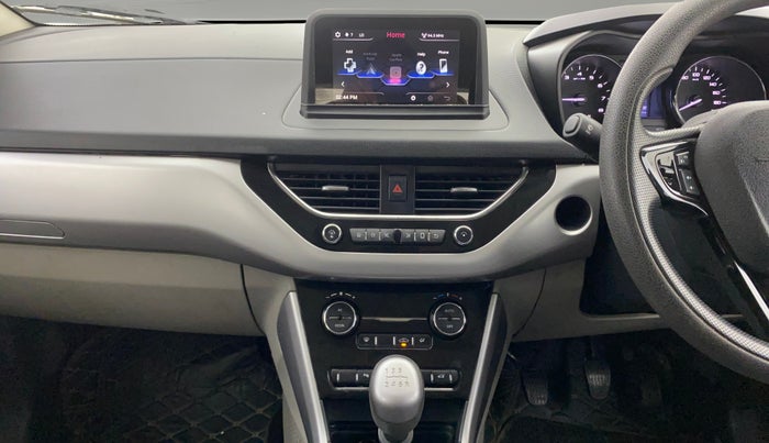 2018 Tata NEXON XZ PETROL, Petrol, Manual, 71,613 km, Air Conditioner