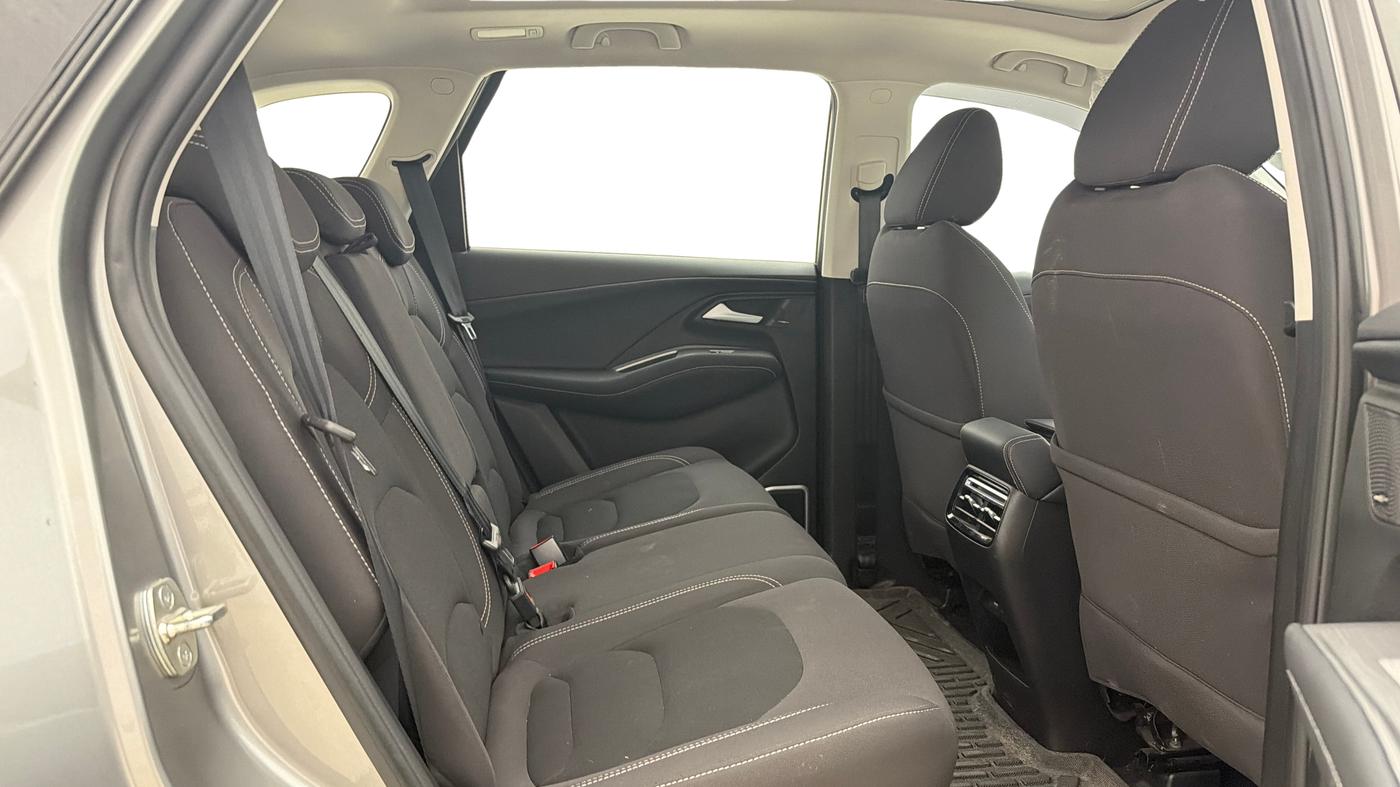 2024 MG HECTOR Select Pro 1.5 Turbo CVT , Petrol, Automatic, 5,074 km, Right Side Rear Door Cabin