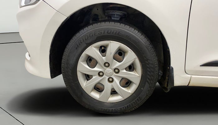 2017 Hyundai Elite i20 SPORTZ 1.2, Petrol, Manual, 90,588 km, Left Front Wheel