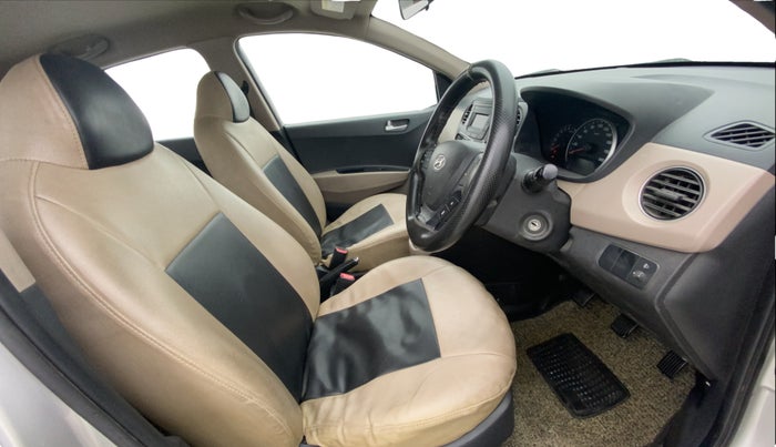 2016 Hyundai Grand i10 SPORTZ 1.2 KAPPA VTVT, Petrol, Manual, 92,397 km, Right Side Front Door Cabin