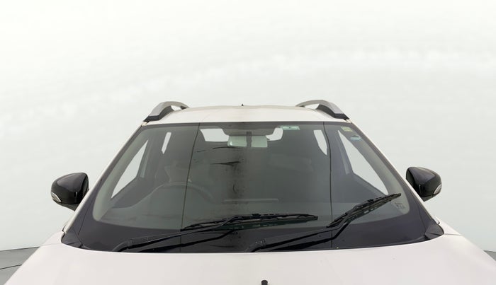 2022 Renault Kiger RXZ AMT, Petrol, Automatic, 65,530 km, Front Windshield