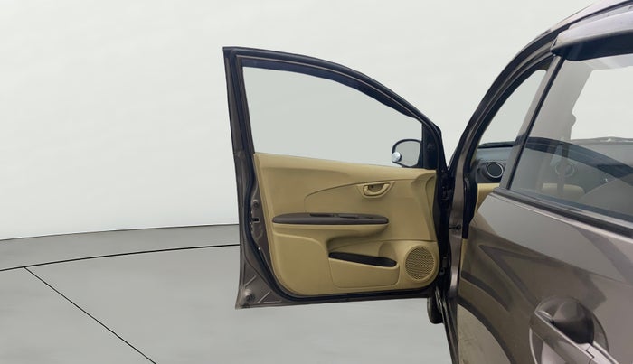 2013 Honda Brio S MT, Petrol, Manual, 86,096 km, LHS Front Door