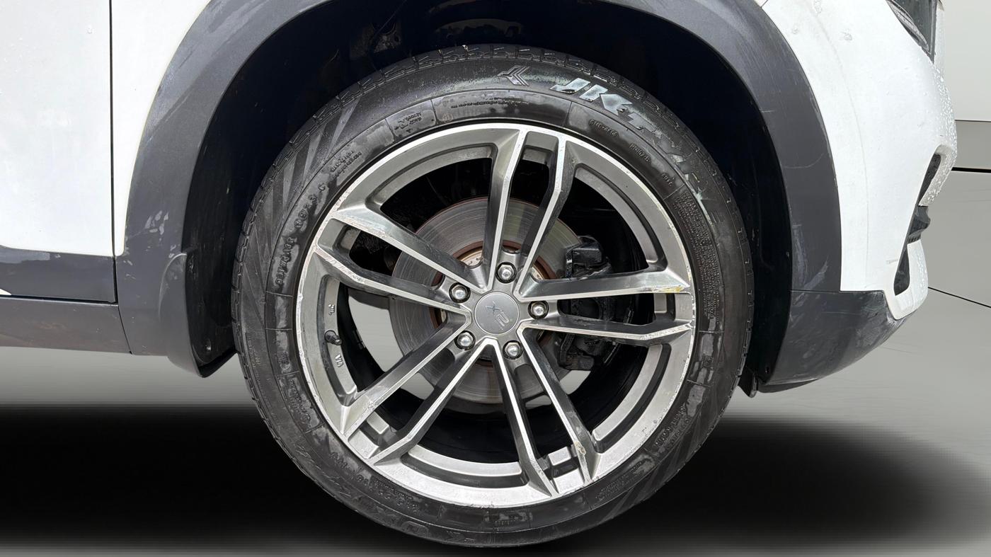 2020 KIA SELTOS HTX IVT 1.5 PETROL, CNG, Automatic, 70,115 km, Right Front Wheel