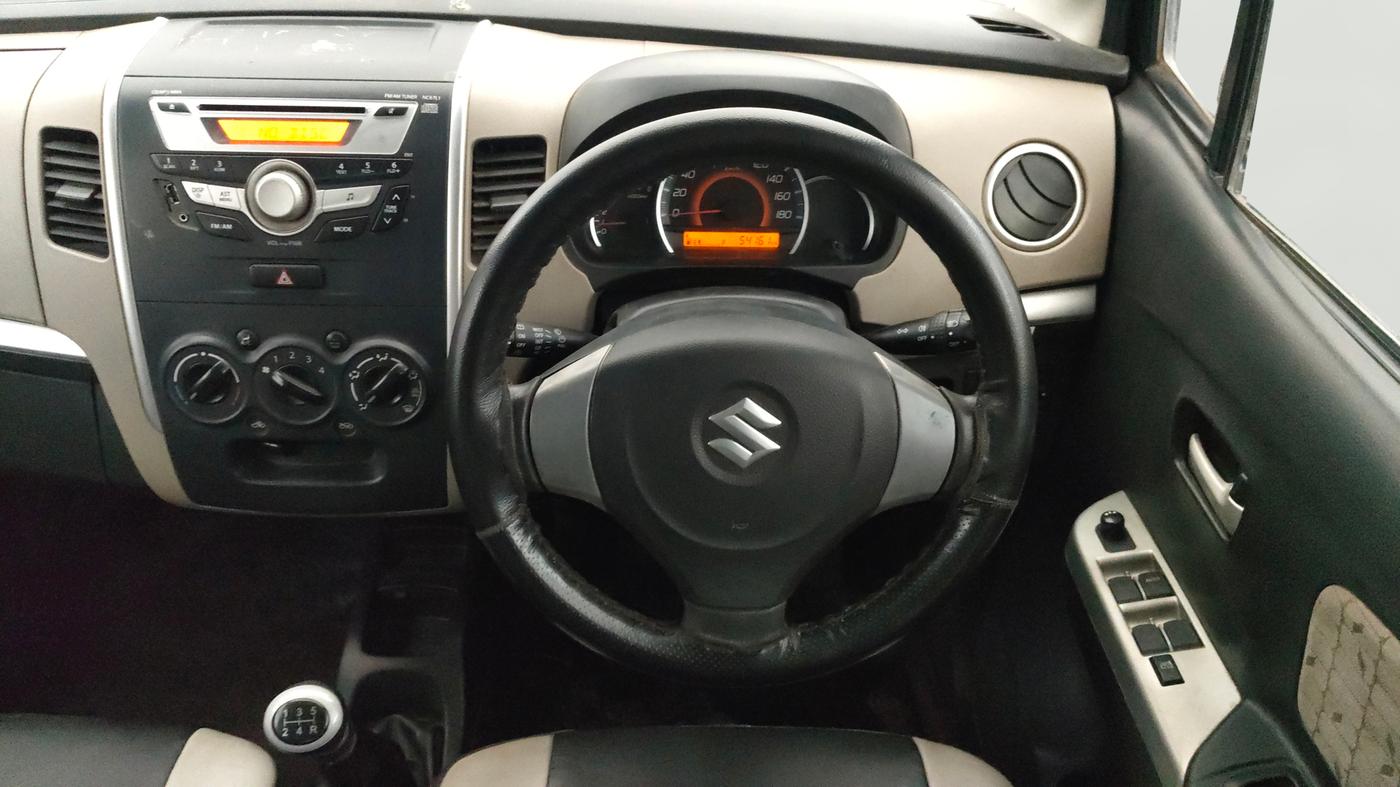 2014 Maruti Wagon R 1.0 VXI, Petrol, Manual, 54,230 km, Steering Wheel Close Up