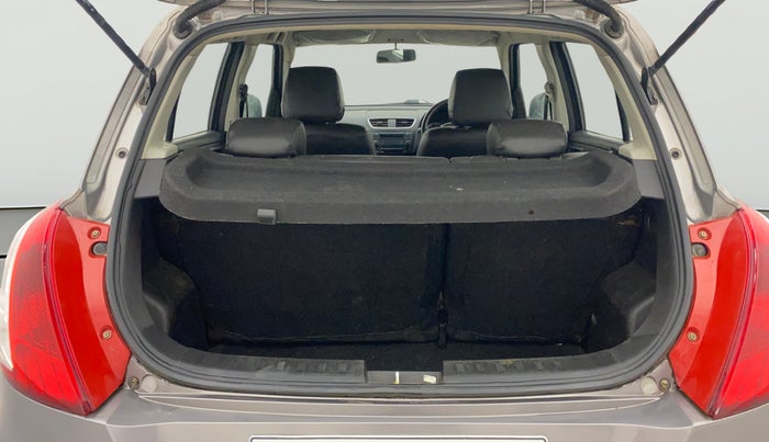 2016 Maruti Swift VDI (O), Diesel, Manual, 71,109 km, Boot Open Zoomed View