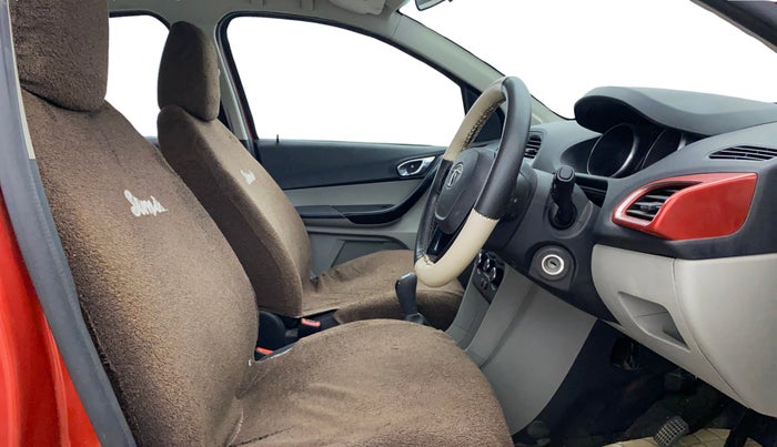 2018 Tata Tiago XZ PETROL, Petrol, Manual, 26,058 km, Right Side Front Door Cabin