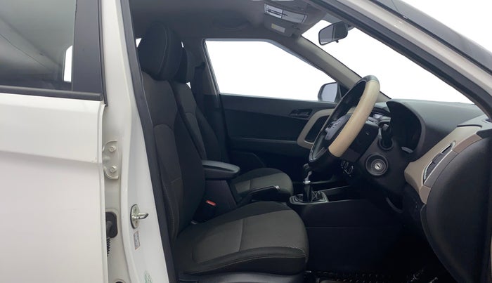 2017 Hyundai Creta E PLUS 1.6 PETROL, Petrol, Manual, 40,289 km, Right Side Front Door Cabin