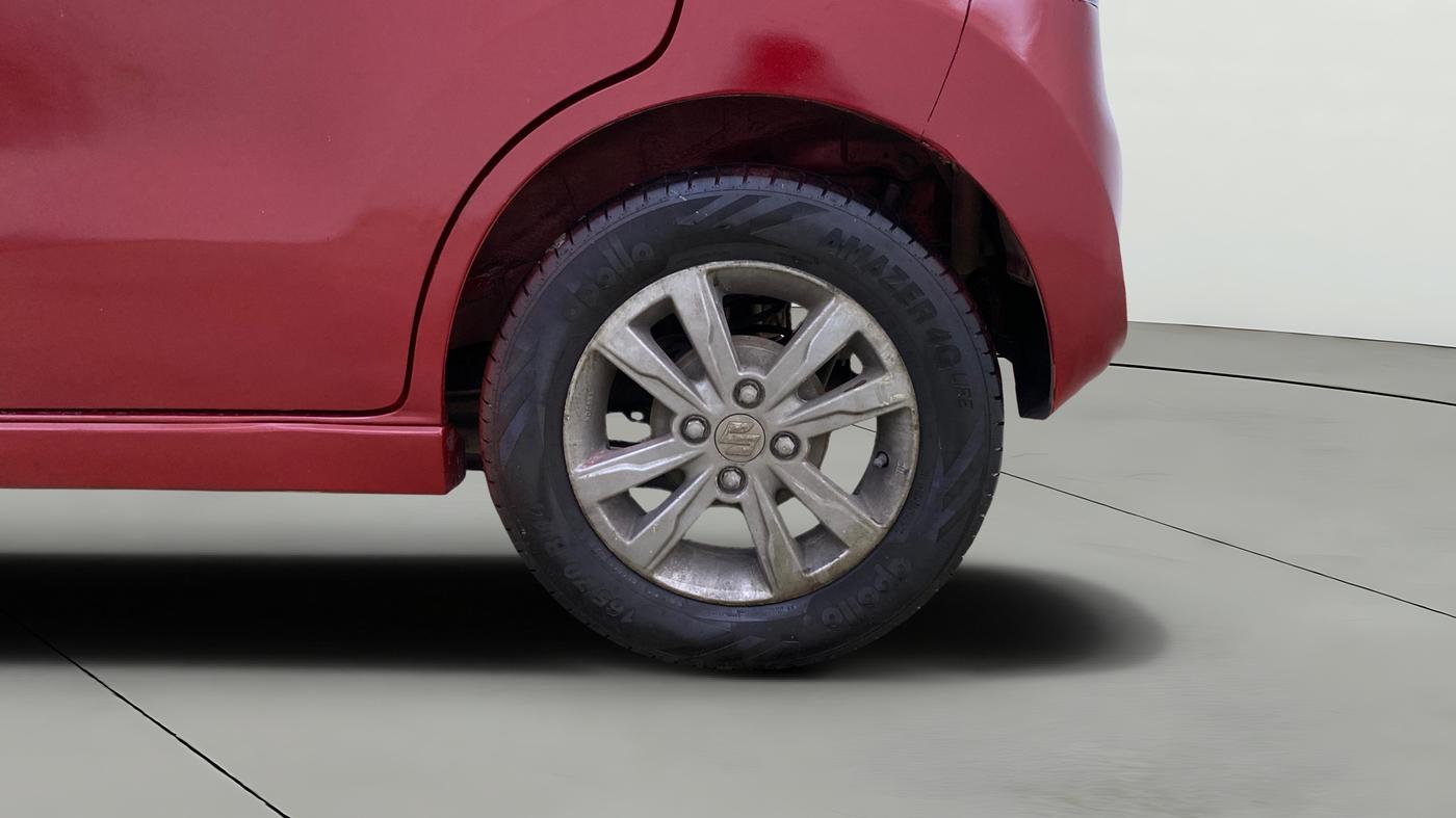 2014 Maruti Wagon R Stingray VXI, CNG, Manual, 96,154 km, Left Rear Wheel