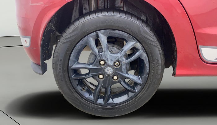 2017 Ford Figo Aspire TITANIUM 1.2 PETROL, Petrol, Manual, 42,991 km, Right Rear Wheel