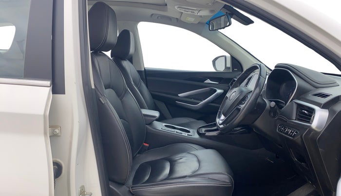 2020 MG HECTOR SHARP 1.5 DCT PETROL, Petrol, Automatic, 72,067 km, Right Side Front Door Cabin