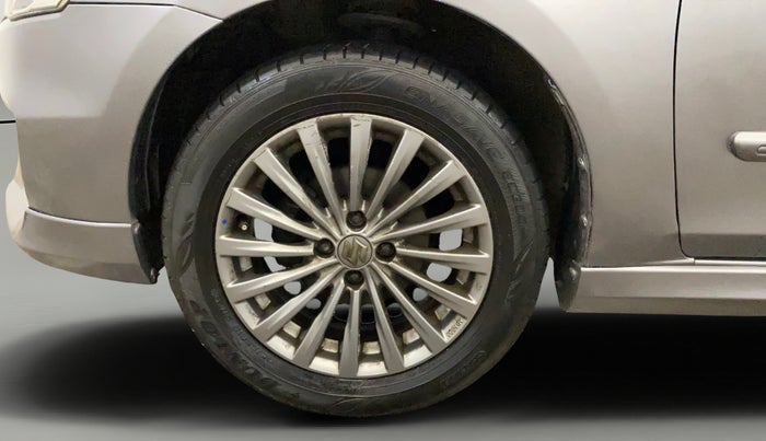 2016 Maruti Ciaz ZXI+ RS, Petrol, Manual, 76,161 km, Left Front Wheel