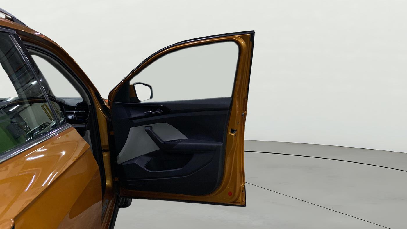 2022 Skoda KUSHAQ STYLE 1.0L TSI AT (6 AIRBAGS), Petrol, Automatic, 15,721 km, RHS Front Door
