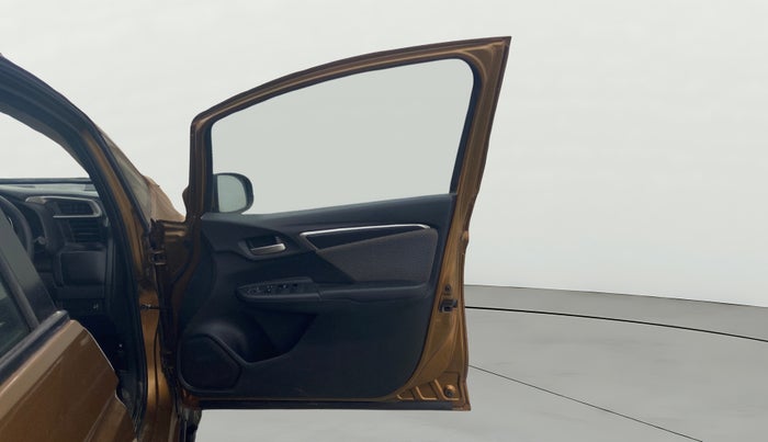 2018 Honda WR-V 1.5L I-DTEC VX MT, Diesel, Manual, 1,12,073 km, RHS Front Door