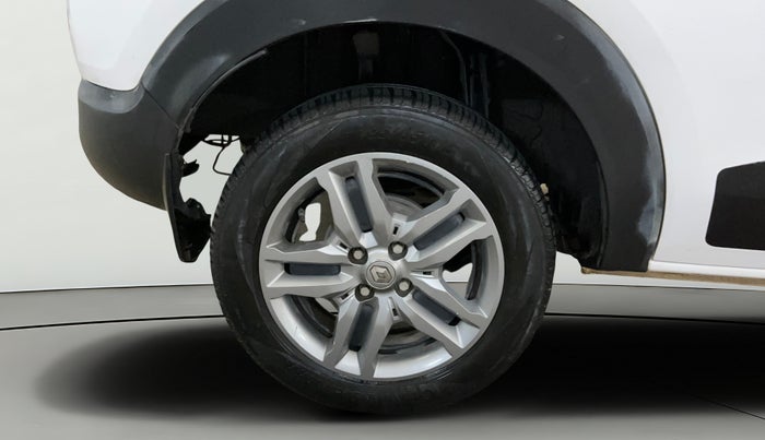 2022 Renault TRIBER RXZ, Petrol, Manual, 35,223 km, Right Rear Wheel