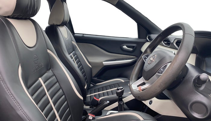 2022 Nissan MAGNITE XV MT, Petrol, Manual, 96,081 km, Right Side Front Door Cabin