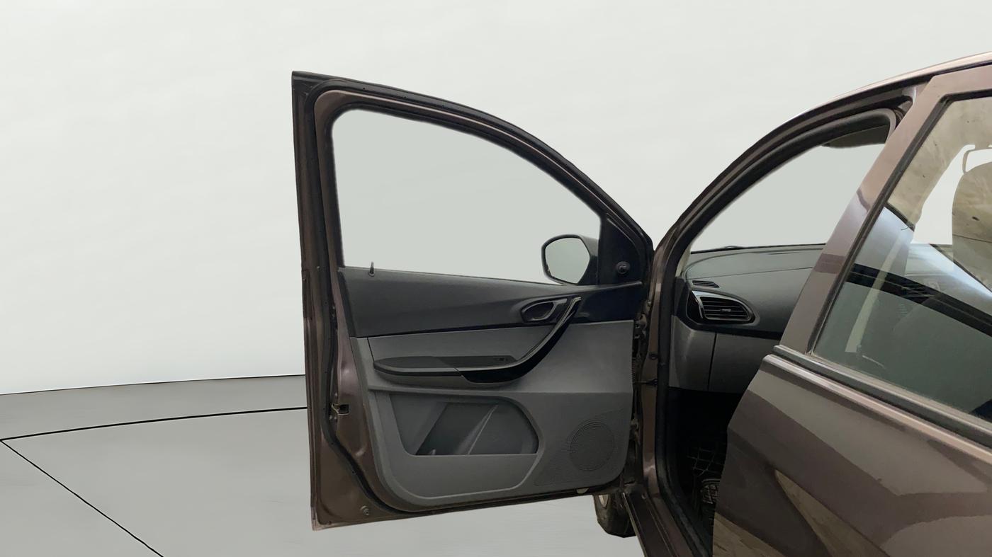 2019 Tata TIGOR XM (O) PETROL, Petrol, Manual, 43,277 km, LHS Front Door
