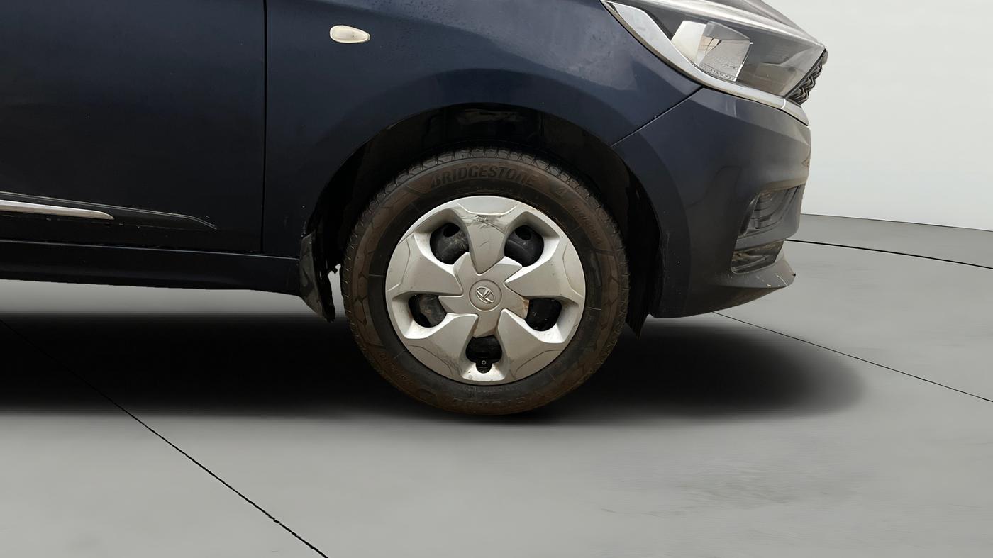 2022 Tata TIGOR XZ CNG, CNG, Manual, 91,707 km, Right Front Wheel