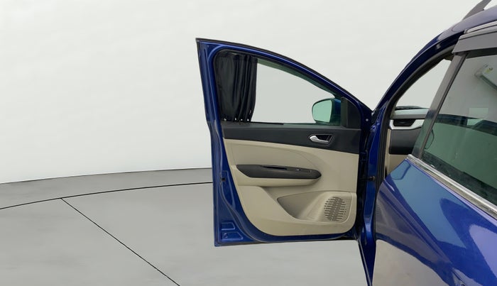 2019 Renault TRIBER RXZ, Petrol, Manual, 56,778 km, LHS Front Door