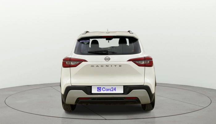2023 Nissan MAGNITE XV PREMIUM, CNG, Manual, 8,767 km, Back/Rear