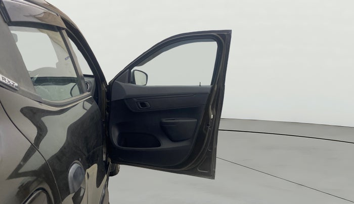 2021 Renault Kwid RXT 1.0 AMT (O), Petrol, Automatic, 12,962 km, RHS Front Door