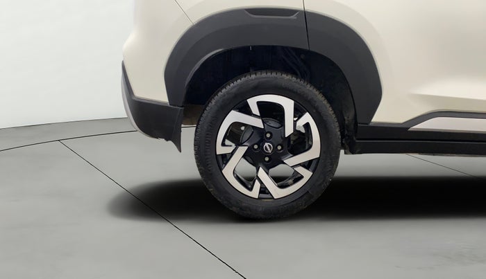 2022 Nissan MAGNITE XV PREMIUM DUAL TONE, Petrol, Manual, 59,286 km, Right Rear Wheel