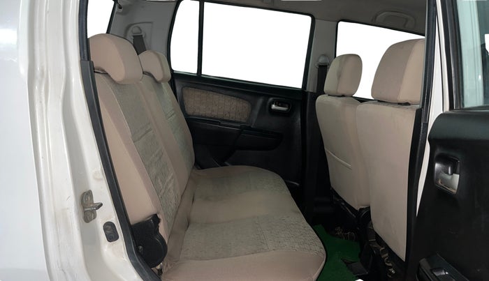 2017 Maruti Wagon R 1.0 VXI, Petrol, Manual, 37,964 km, Right Side Rear Door Cabin