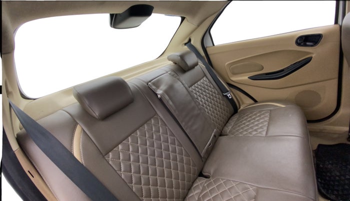 2017 Ford Figo Aspire TITANIUM 1.2 PETROL, Petrol, Manual, 32,168 km, Right Side Rear Door Cabin