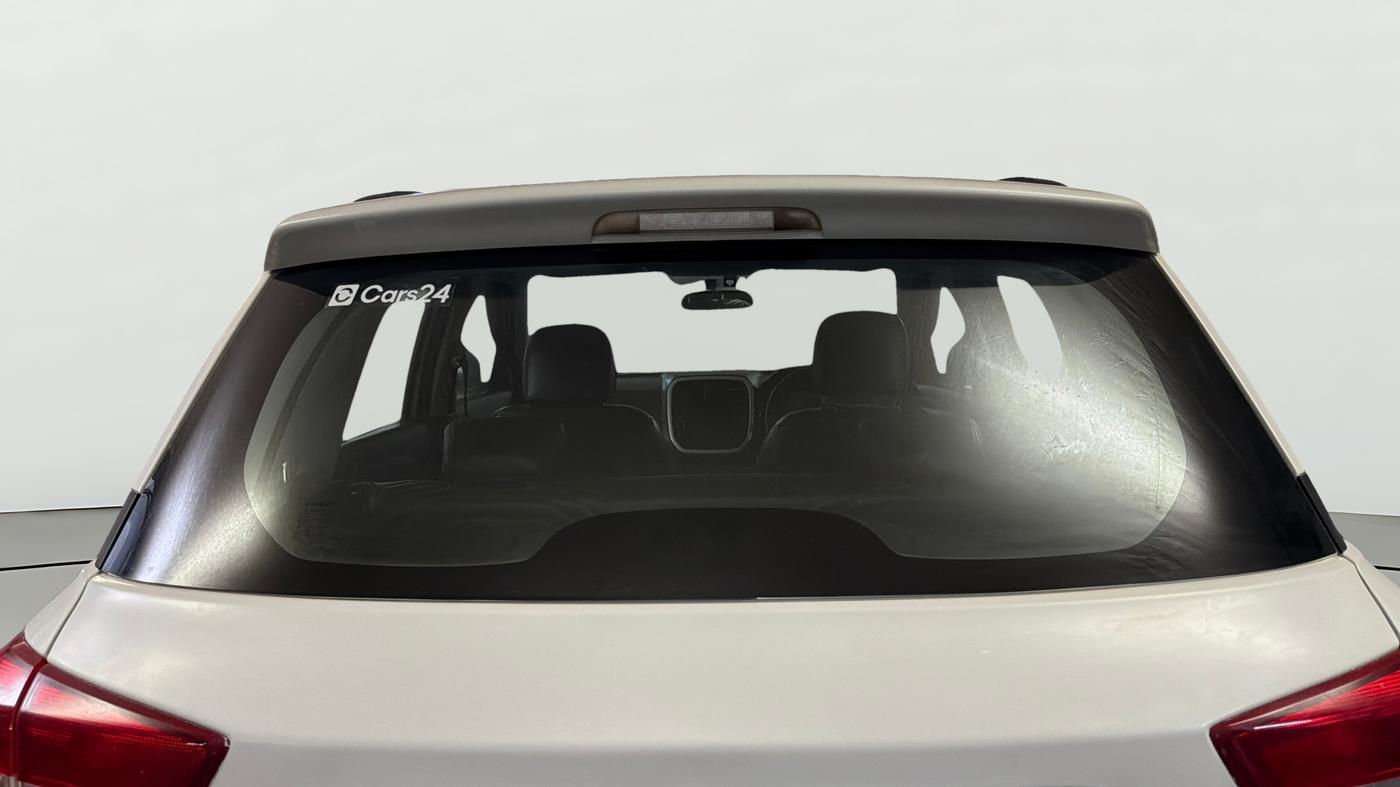2019 Maruti Vitara Brezza VDI, Diesel, Manual, 68,648 km, Rear Windshield