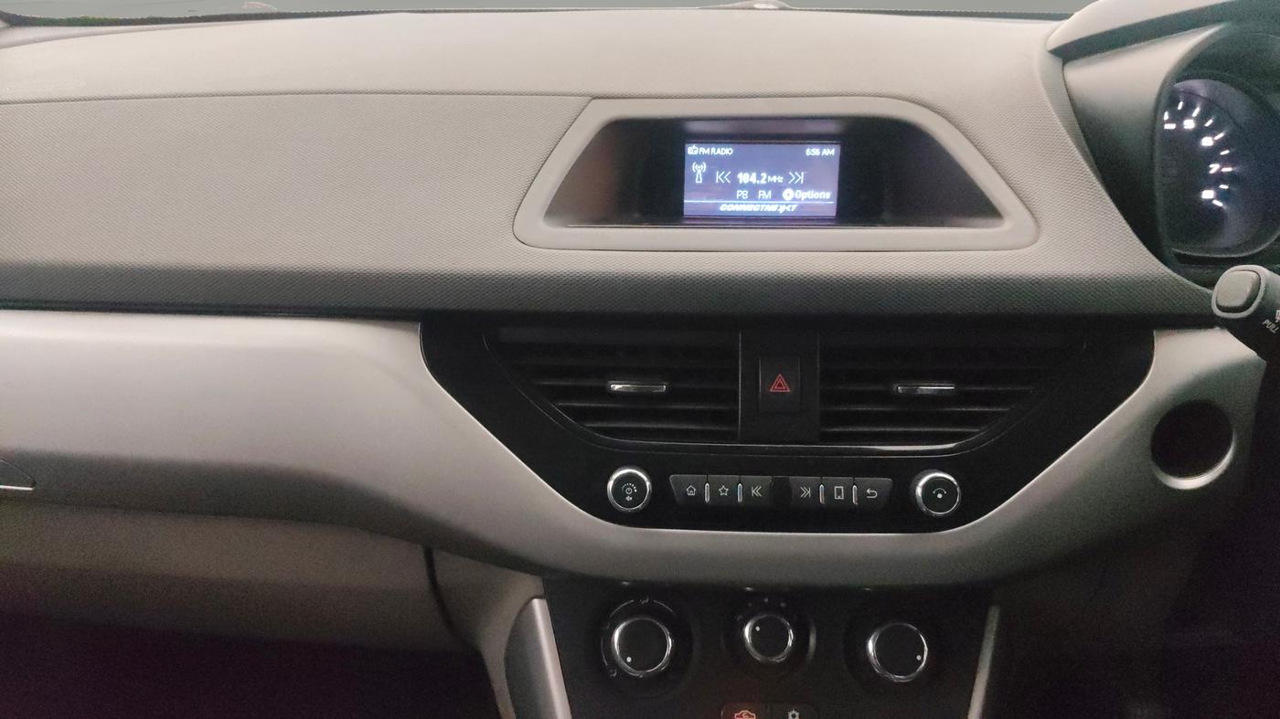 2019 Tata NEXON XM PETROL, Petrol, Manual, 66,451 km, Air Conditioner