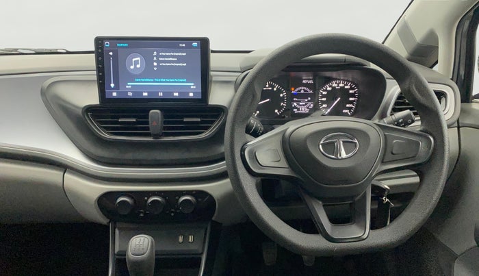 2020 Tata ALTROZ XE PETROL, Petrol, Manual, 31,561 km, Steering Wheel Close Up