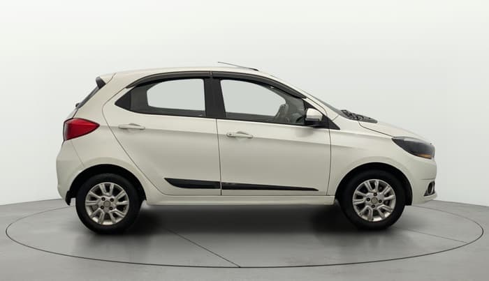 2019 Tata Tiago XZ PLUS DIESEL, Diesel, Manual, 89,456 km, Right Side View