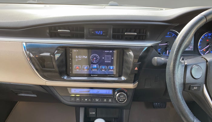 2015 Toyota Corolla Altis VL CVT PETROL, Petrol, Automatic, 60,262 km, Air Conditioner