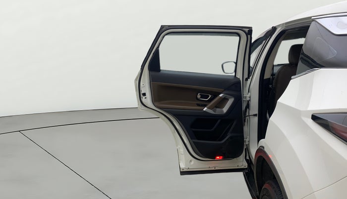 2022 Tata Harrier XZ PLUS 2.0L, Diesel, Manual, 1,33,757 km, LHS Rear Door