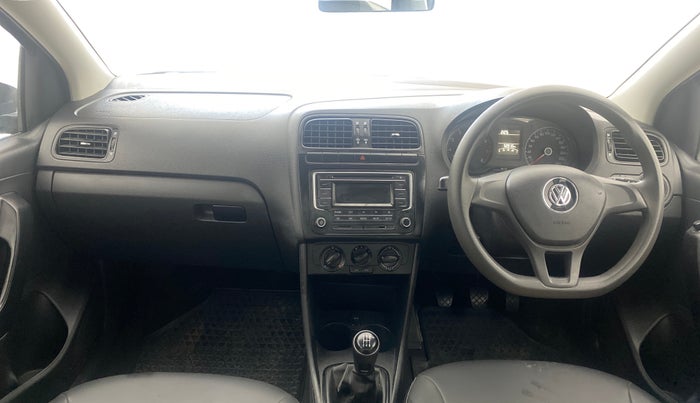 2018 Volkswagen Ameo COMFORTLINE 1.0L, Petrol, Manual, 52,897 km, Dashboard