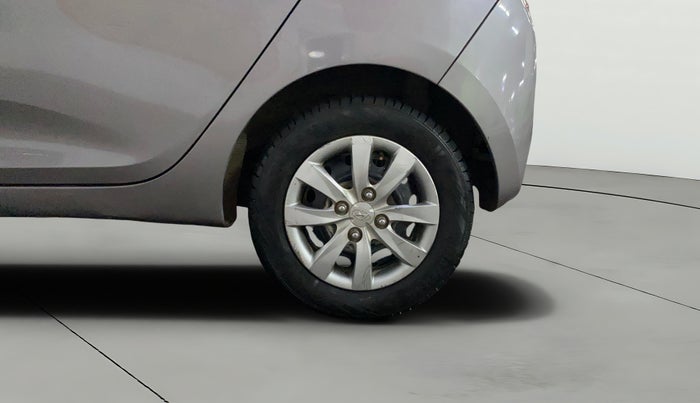 2013 Hyundai Eon MAGNA +, Petrol, Manual, 49,693 km, Left Rear Wheel