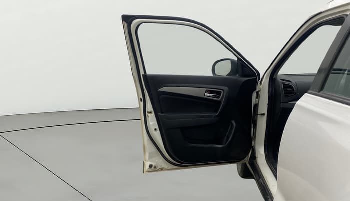 2018 Maruti Vitara Brezza ZDI PLUS AMT, Diesel, Automatic, 1,35,582 km, LHS Front Door