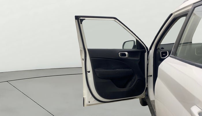 2021 Hyundai VENUE SX 1.0 TURBO IMT, Petrol, Manual, 67,607 km, LHS Front Door