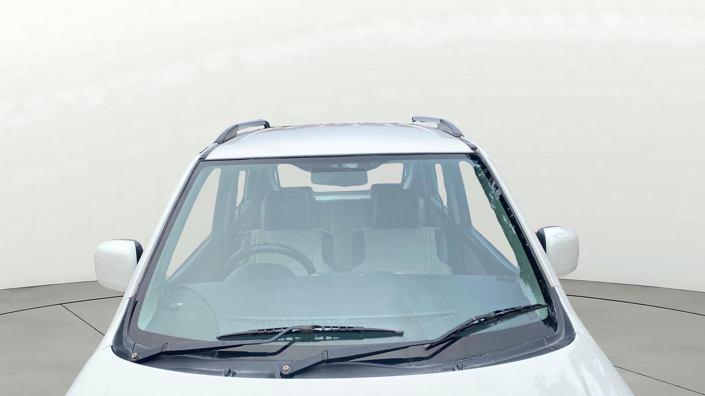 2017 Maruti Wagon R 1.0 VXI, CNG, Manual, 1,32,273 km, Front Windshield