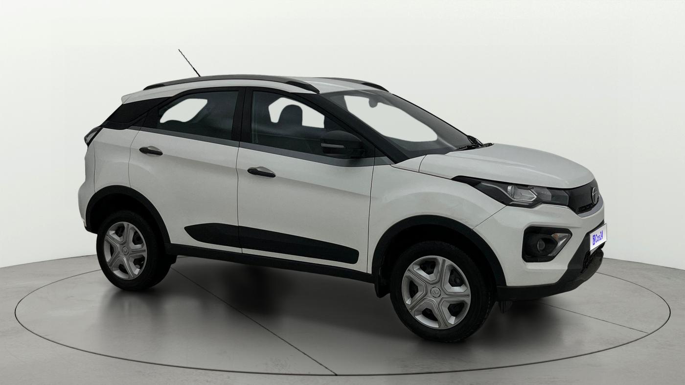 2020 Tata NEXON XM PETROL, Petrol, Manual, 58,424 km, Right Front Diagonal