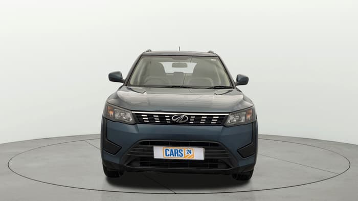 2019 Mahindra XUV300 W6 1.2 PETROL, Petrol, Manual, 72,860 km, Front