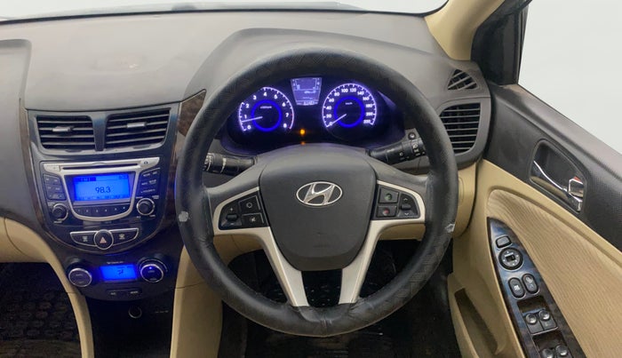 2013 Hyundai Verna FLUIDIC 1.6 VTVT SX, Petrol, Manual, 61,425 km, Steering Wheel Close Up