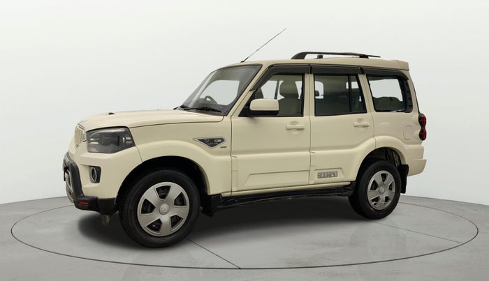 2018 Mahindra Scorpio S7, Diesel, Manual, 48,710 km, Left Front Diagonal