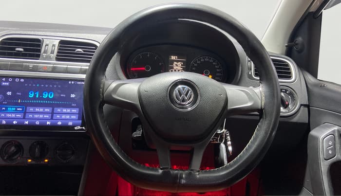 2019 Volkswagen Polo TRENDLINE 1.0L, Petrol, Manual, 59,454 km, Steering Wheel Close Up