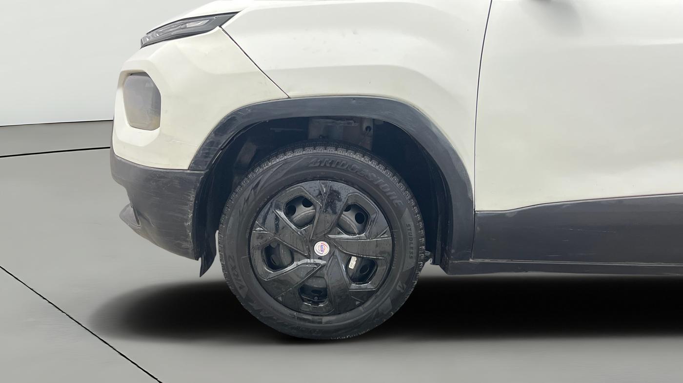 2023 Tata PUNCH PURE MT, Petrol, Manual, 74,792 km, Left Front Wheel