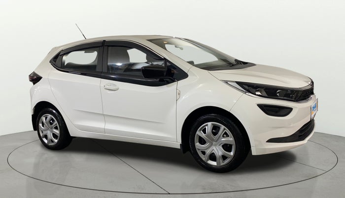 2024 Tata ALTROZ XM PLUS CNG, CNG, Manual, 10,647 km, SRP
